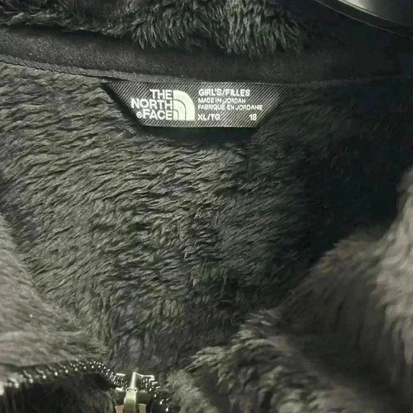 NWOT THE NORTH FACE GIRLS JACKET IN SIZE 16 - Picture 4 of 8